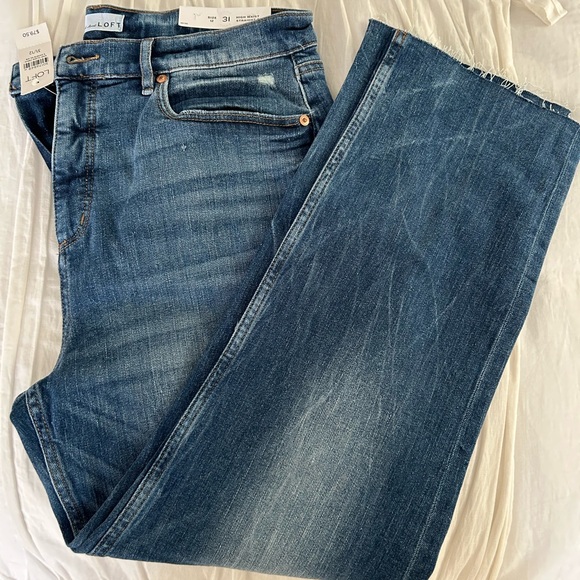 LOFT High Waist Straight Crop Jeans - Picture 7 of 8